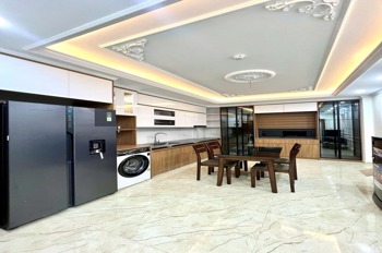 Bán nhà Hoàng Hoa Thám - Ô tô đỗ cửa - Kinh doanh - 58m² - 15 tỷ