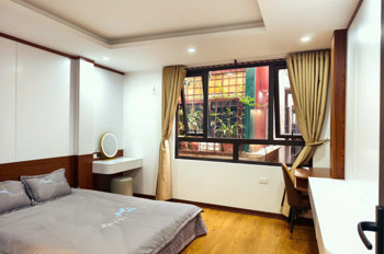 NHÀ MẶT NGÕ THÔNG SẦM UẤT - 2 MẶT THOÁNG – TRUNG TÂM BÁCH KHOA 41m,  6 T, mt 4m, 14  tỷ