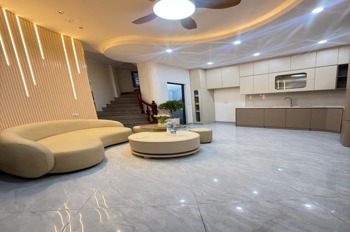 Bán nhà Linh Quang, Đống Đa - 30m² ô tô - Full nội thất - 9.31 tỷ