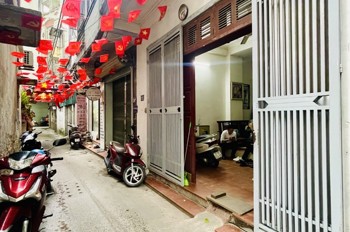 8.6Tỷ Nhà Dòng Tiền Phạm Văn Đồng - Hoàng Quốc Việt Full Nội Thất, Gần Phố, 35m2, 6 Tầng