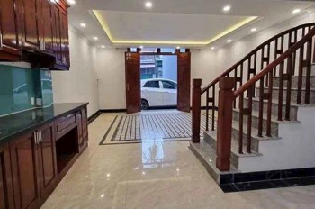 Hiếm Nhà Thạch Bàn 6 tầng – nội thất cao cấp – ô tô đỗ cửa