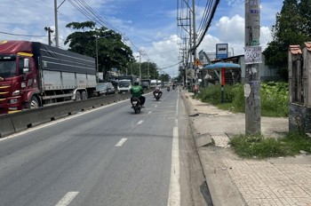 Bán đất mặt tiền 3572m2 giá 17 triệu/m2 Đường Nguyễn Văn Bứa