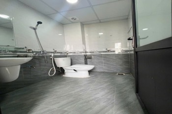 Bán Nhà Lô Góc 3 Mặt Thoáng, Phan Đình Giót, La Khê, Hà Đông - 33m², 5 Tầng, Giá 10.5 Tỷ