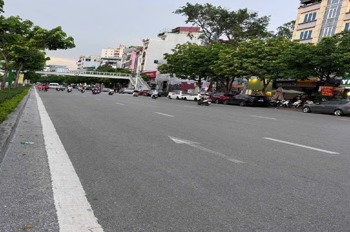 Bán gấp nhà Cầu Giấy 80m², 4 tầng, MT 5m, Giá 15.8 tỷ - Vị trí đẹp, giao thông thuận tiện