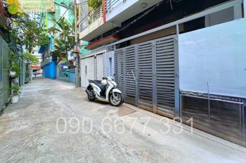 ‼️ Ngay cầu Thị Nghè - Sát mặt tiền - Ngang 5m xe 7 chỗ vào nhà - chỉ hơn 12 tỷ (tl)