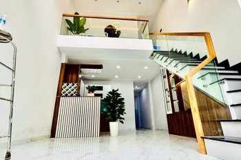 BÁN NHÀ 1 TRỆT 1 LỬNG FULL NỘI THẤT – GIÁ CHỈ 5 TỶ 250 TRIỆU – HẺM 160 - TRỤC ĐƯỜNG CHÍNH LÃ XUÂN