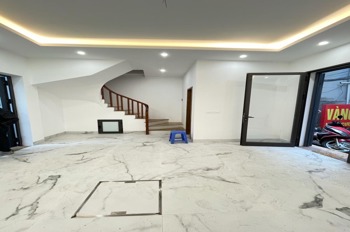 Nhà Láng Hạ Phân Lô - 62m², Mặt Tiền 6.5m, Giá 12 Tỷ - Vị Trí Đắc Địa