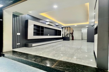 Nhà phố Ngọc Lâm - 30m2 - 5 tầng - Giá 7 tỷ (Full Nội Thất)