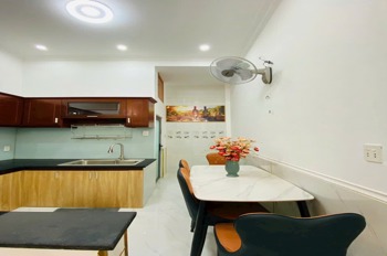 Bán nhà Nguyễn Văn Khối, 2 Tầng, 40m2 - Giá 3.5 Tỷ Thương Lượng