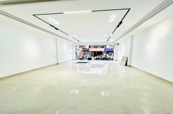 Bán Nhà Phố Kim Đồng - Phân Lô - Ô Tô Tránh - Kinh Doanh Sầm Uất - Có Thang Máy