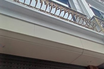 LẠC LONG QUÂN 52M x6 TẦNG THANG MÁY-18,5 TỶ-PHÂN LÔ,Ô TÔ VÀO NHÀ ,2 THOÁNG,NỞ HẬU