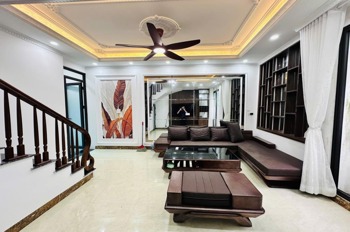 Bán nhà Cầu Giấy 6 Tầng Full Nội Thất, Ô Tô 10m - Giá 9.35 Tỷ