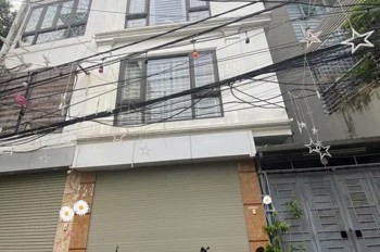 NHÀ 5 TẦNG MẶT PHỐ ĐÀM QUANG TRUNG 42.5 m2 , MT 5m, 7 tỷ Long Biên Hà Nội