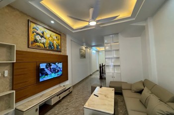 NHÀ MƯỚI ĐẸP FULL NỘI THẤT Ở LUÔN Phố Ngọc Thụy 46m2 4 tầng 7.5 Tỷ Long Biên Hà Nội