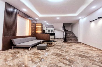 Bán nhà gần đường Trường Chinh: 5 tầng, 3 ngủ, 7.7 tỷ - Vị trí đắc địa, giao thông thuận tiện