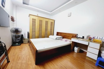 Bán nhà đẹp gần mặt phố Đội Cấn, Ba Đình - 45m² - 10.9 tỷ