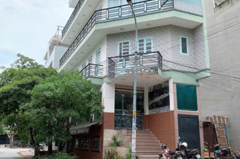 Giảm 400tr! Nhà Lô góc SHR 4 tầng Đ.12m 73m2 – Đặng Thùy Trâm Bình Thạnh S