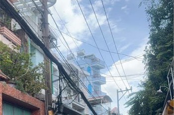 Bán nhà Gò Vấp, hẻm xe hơi Phạm Văn Đồng thông Thích Quảng Đức, Phú Nhuận, 80M², 9.9 tỷ TL