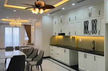 BÁN NHÀ HỒNG TIẾN LONG BIÊN, OTO ĐỔ CỔNG-THANG MÁY-75M-NHỈNH15 TỶ(TL)