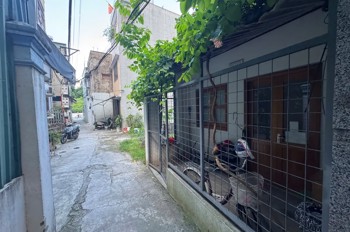 BÁN ĐẤT THỔ CƯ  Đê Vàng -Phúc Lợi 36m2 MT 4m,5.8 tỷ Long Biên Hà Nội