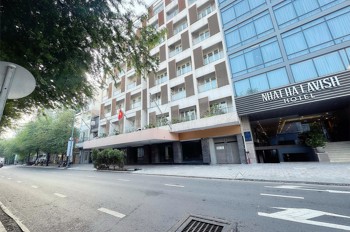 HIẾM BÁN - DÒNG TIỀN 1 TỶ/ NĂM - BÁN NHÀ MẶT TIỀN Đ. LÊ THÁNH TÔN, Q1