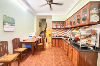 Bán nhà Hào Nam - 34m 5 tầng, lô góc ngõ thông gần phố 8,25 tỷ