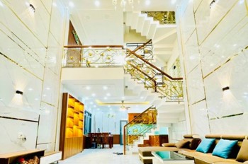 Bán nhà đường 49 Hiệp Bình Chánh, Thủ Đức. 5x19m, 5 tầng, 4PN, SH. Giá 10.6 tỷ