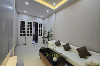 Bán Nhà Bùi Ngọc Dương 33m2. 4 tầng. mặt tiền 3.02m. giá 10.5 Tỷ Hai Bà Trưng Hà Nội
