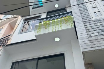 💎 TRUNG TÂM PHÚ NHUẬN – 4 TẦNG BTCT – HẺM 5M THÔNG 3 PHÍA – CHỈ 4.75 TỶ