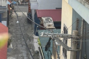 Bán nhà Thanh Lãm 44m2, 5T, lô góc, ô tô đỗ cửa, ngõ thông, ở ngay