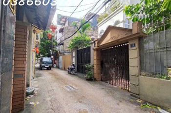 39m² – Mặt tiền 3.1m – Giá 6.4 Tỷ – Nhà Đẹp Dân Xây, Ngõ Thông, Ô Tô Đỗ Cửa – Ngọc Thụy, Long Biên