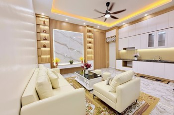 Bán nhà Thanh Lãm 47m2, 5 tầng, ô tô đỗ cửa, 2 mặt thoáng, ở ngay