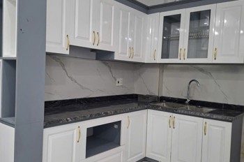 BÁN NHÀ BÁT KHỐI LONG BIÊN-MỚI TOANH-NGÕ OTO THÔNG-32M-NHỈNH 5 TỶ(TL)