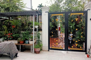 LONG BIÊN BÁN BIỆT THỰ MINI SÂN VƯỜN - VỊ TRÍ TRUNG TÂM - 3 THOÁNG