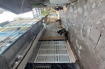 Nhà Thụy Phương – Cổ Nhuế 43m2, 5 tầng, 2 thoáng, ở cực sướng