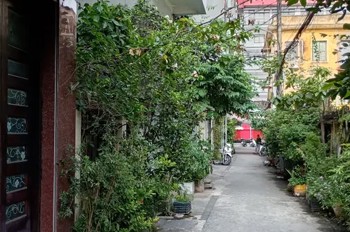 Bán nhà ngõ Ngọc Lâm, Long Biên, 49m2, 3 tầng, 2PN, sổ đỏ chính chủ. Giá 14.3 tỷ.KINH DOAMH- Ô TÔ