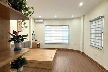 CHÍNH CHỦ CẦN BÁN NHÀ 3 TẦNG CỔ BI, GIÁ CHỈ 4.95 TỶ, LH 0985865658