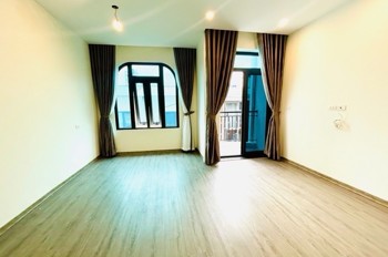 BÁN NHÀ ĐỨC GIANG LONG BIÊN, NGÕ NÔNG - Ô TÔ ĐỖ CỔNG - NHÀ MỚI KÍNH KOONG-45M NHỈNH 7 TỶ( TL)