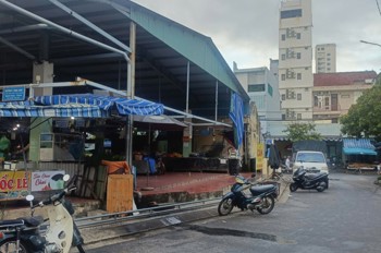 Mặt tiền kinh doanh đỉnh đối diện chợ Sơn Trà, 119m², cách biển Mỹ Khê 300m