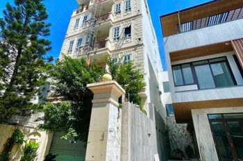 TÒA NHÀ CHDV (8x28) GỒM 43P ĐƯỜNG 8M NGUYỄN THỊ ĐẶNG, Q.12