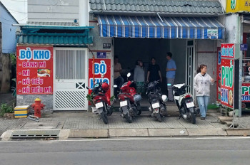 NHÀ (6.15X16) MẶT TIỀN LÊ LỢI, HÓC MÔN – KẾ CHỢ, KẾ UBND CỰC KỲ HIẾM!