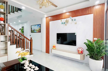Bán nhà Hoàng Hoa Thám ngõ ô tô thông, gần phố, 44m² x 5 tầng hơn 14 tỷ