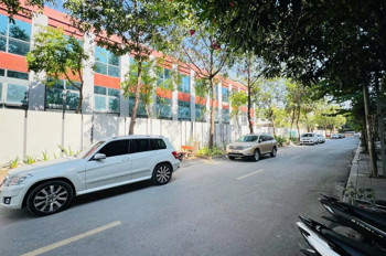 BÁN LK VĂN PHÚ - HÀ ĐÔNG 90M X 4 TẦNG, MT 4.5M - NGAY CÔNG VIÊN - GIÁ CHỈ 21.9 TỶ
