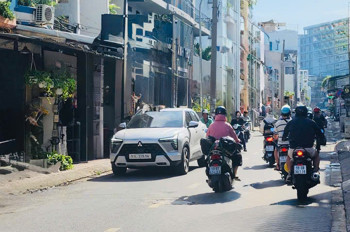 BÁN NHÀ ĐẸP PHÚ NHUẬN – NGUYỄN TRỌNG TUYỂN - FULL NỘI THẤT XỊN – 4 TẦNG – 58M² – CHỈ 10.5 TỶ