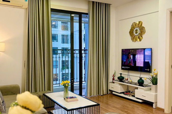 Chính chủ bán căn 2PN diện tích 76m2 ban công nam view thoáng đẹp nhà mới như ảnh giá bán 9 tỷ tai
