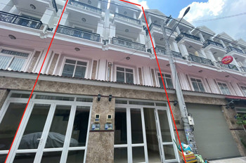 BÁN 2 CĂN NHÀ 3.5 TẦNG KHU ĐỒNG BỘ MẶT TIỀN 914 QUỐC LỘ 13, NGAY CHỢ ĐẦU MỐI THỦ ĐỨC