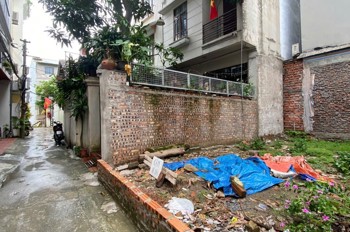 344.18.6 Ngọc Thụy. 36 Đất 4 8.6 tỷ