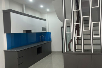 TÂN LÂP. Ô DIÊN .HẠNH ĐÀN . ĐAN PHƯỢNG. HÀ NỘI  
DUY NHẤT MỘT CĂN NHÀ 4.5 TẦNG MÀ NẰM BÊN CẠNH CÁC