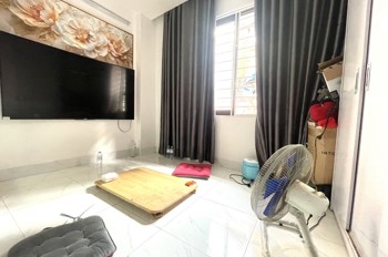 HOÀNG QUỐC VIỆT 18M x5 TẦNG CHỈ 4,250 TỶ NGÕ THÔNG,LÔ GÓC,Ô TÔ QUA NHÀ,DÂN XÂY,30M RA PHỐ