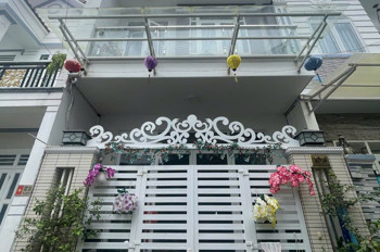 BÁN NHÀ 1 TRỆT 2 LẦU – TRUNG TÂM NINH KIỀU, CẦN THƠ – CHÍNH CHỦ